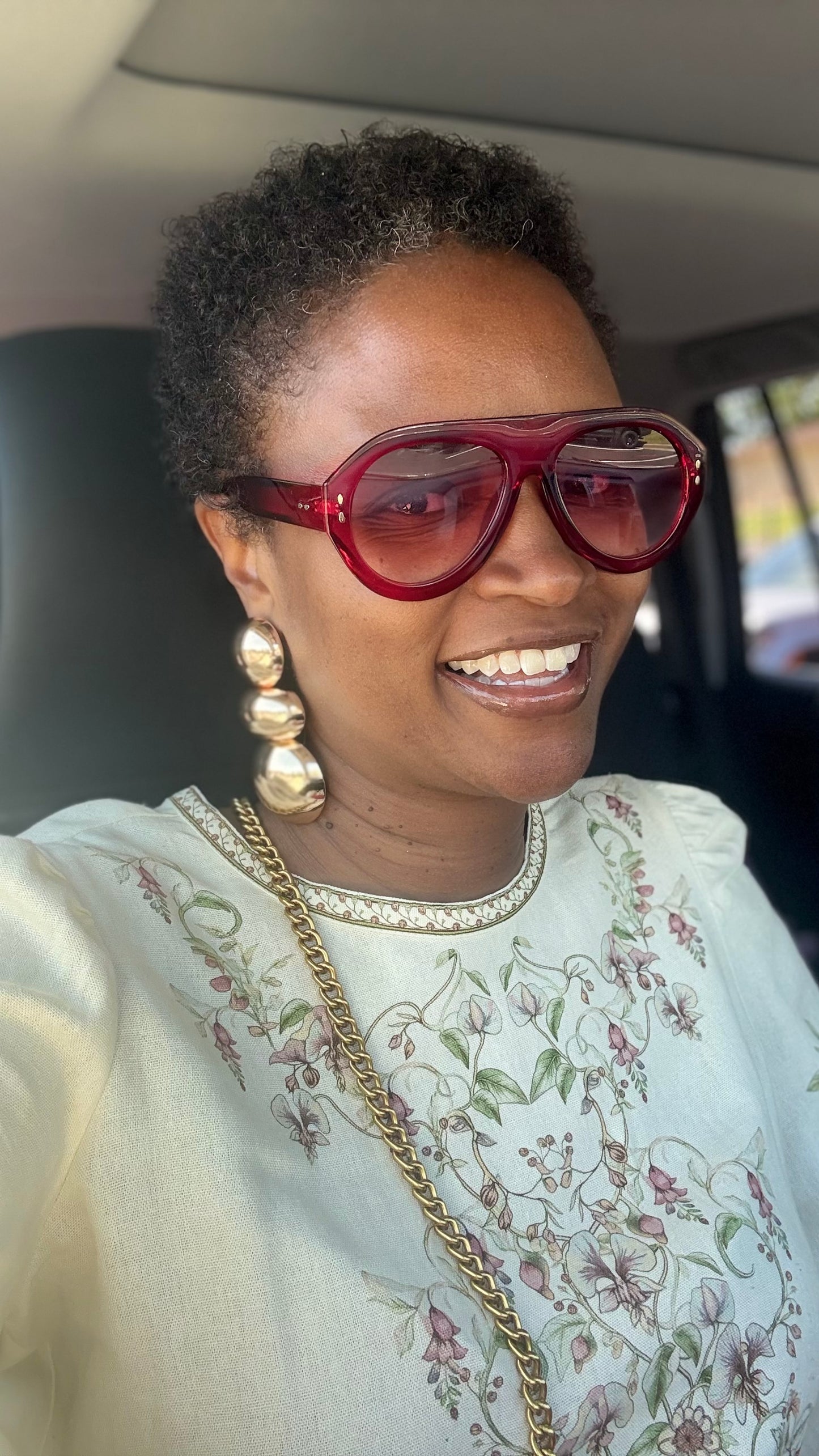Red Carpet Energy Statement Sunnies